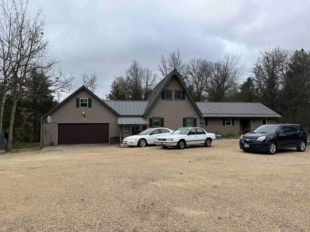$389,000 | 753 West Pine Road, Muscoda, WI 53573
