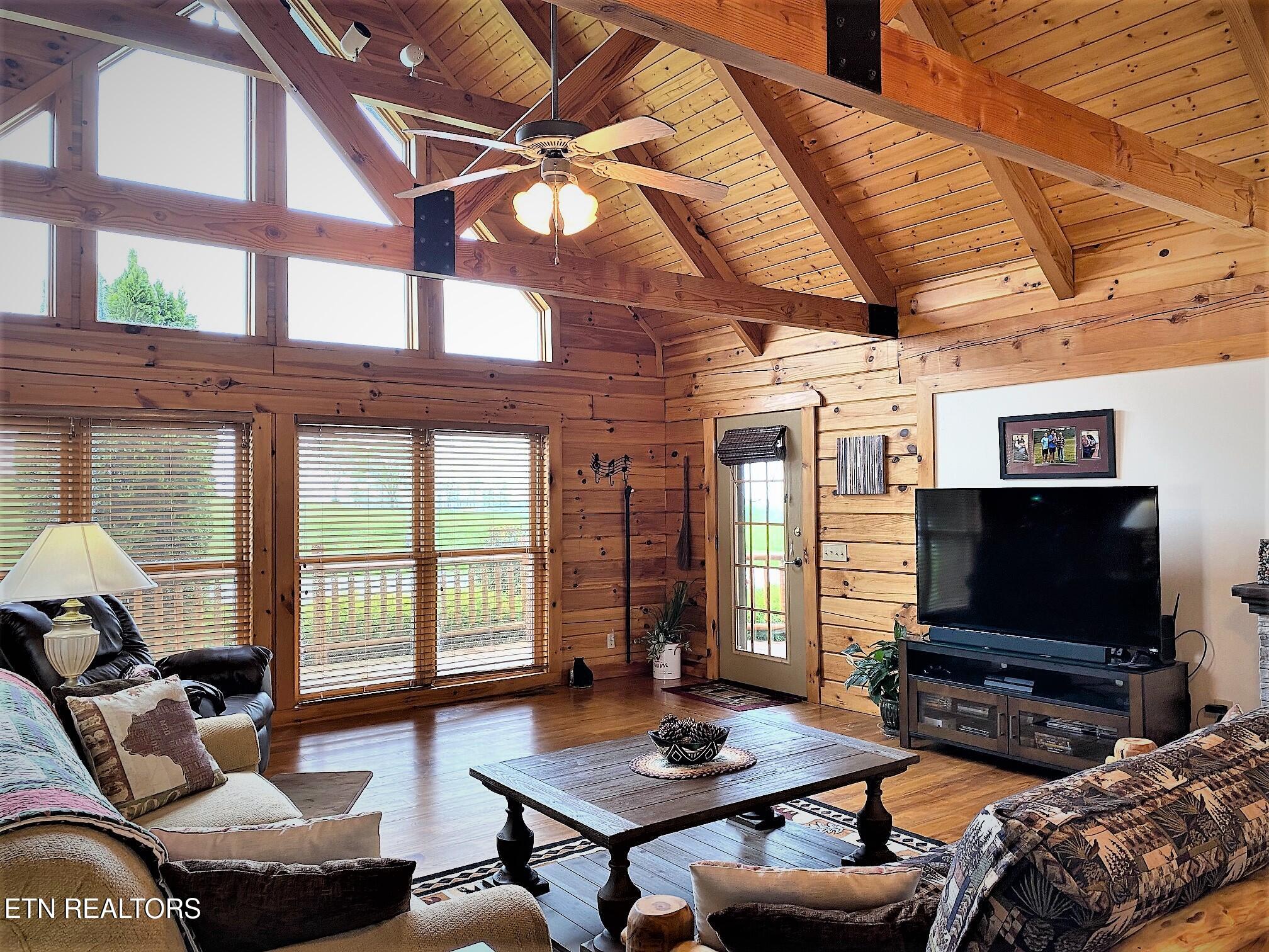 3517 Swan Ridge Road Celina, TN 38551 - Photo 4 of 46 IMG_5147