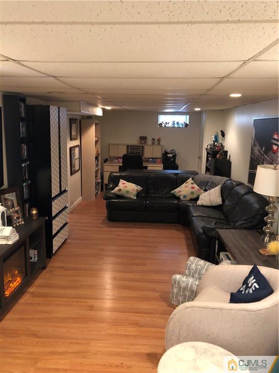 33 Highview Road East Brunswick, NJ 08816 - Photo 19 of 23 Gallery Image 19