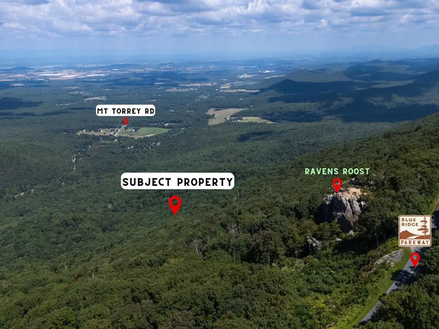 $325,000 | 180 Bear Path Lane, Lyndhurst, VA 22952