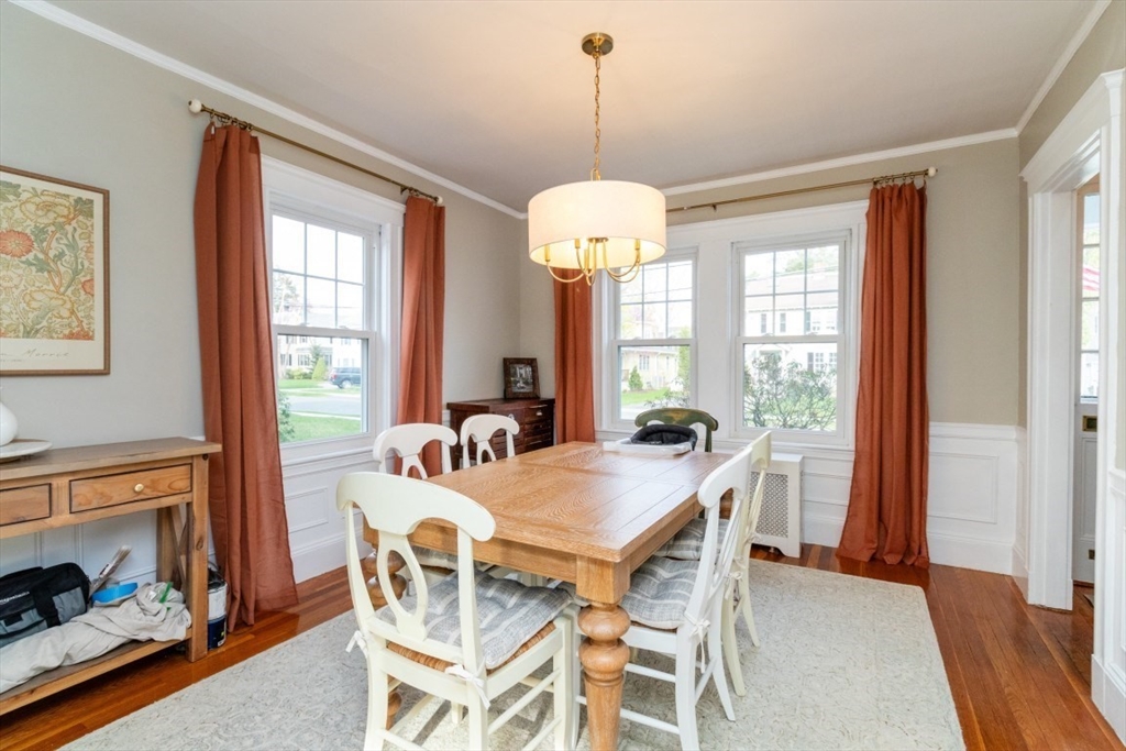 51 Stevens Road Needham, MA 02492 - Photo 6 of 34