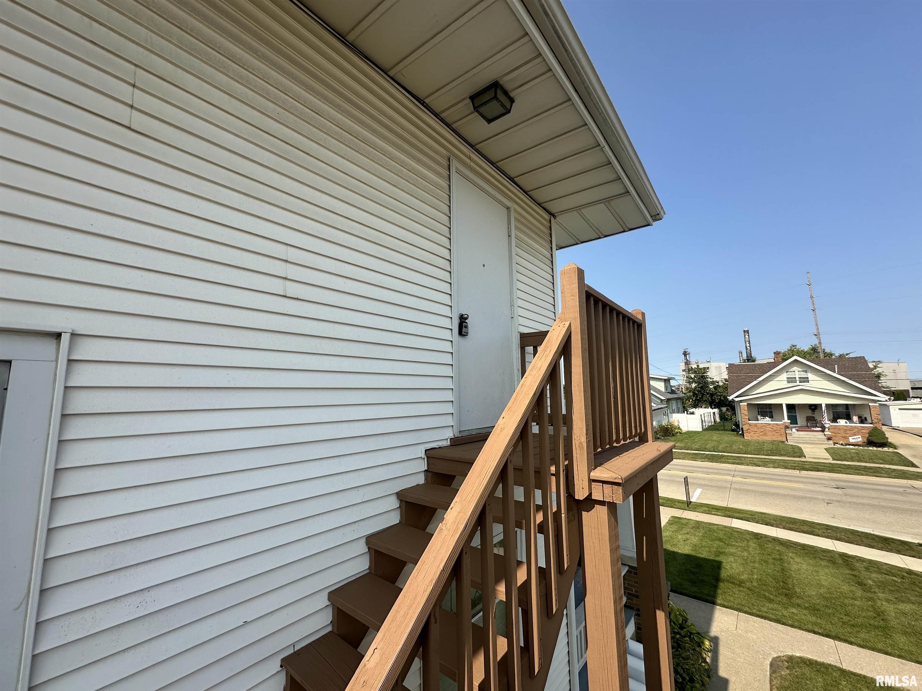 540 North Main Street, Unit B Morton, IL 61550 - Photo 2 of 23