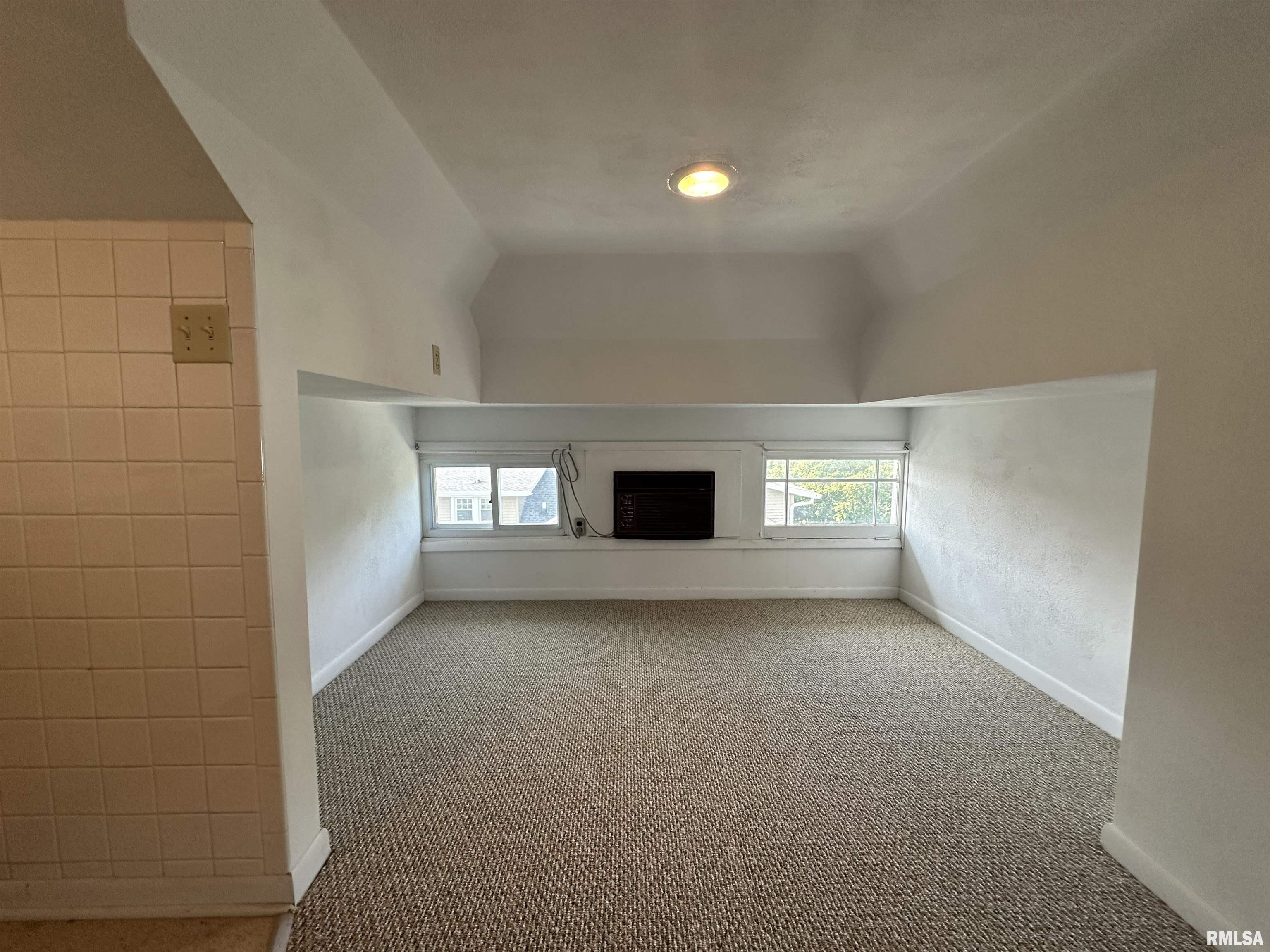 540 North Main Street, Unit B Morton, IL 61550 - Photo 8 of 23