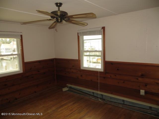 110 Waldron Road Toms River, NJ 08753 - Photo 5 of 10 Waldron (27)