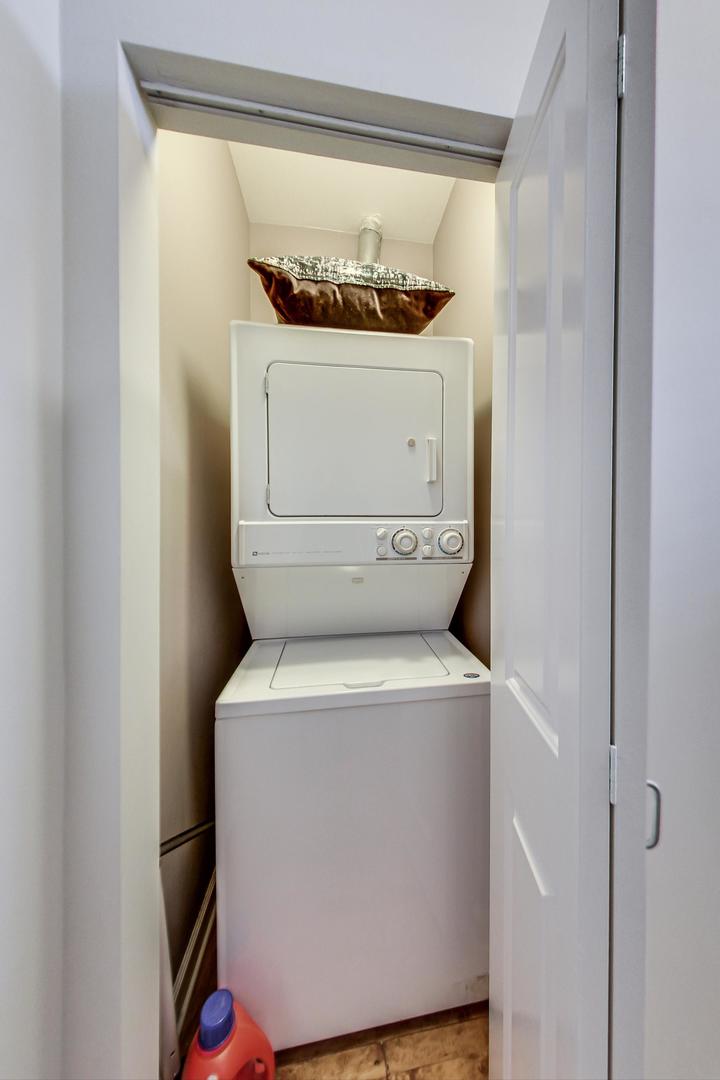 3908 North Wolcott Avenue, Unit 2 Chicago, IL 60613 - Photo 22 of 28