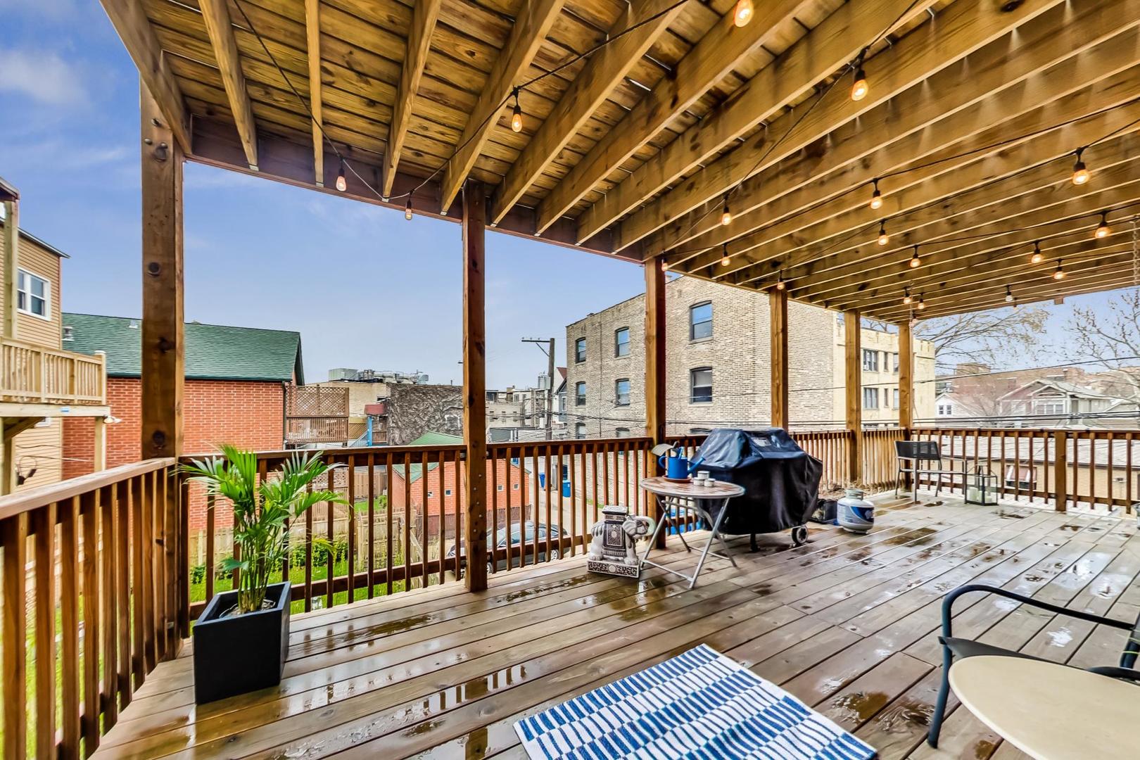 3908 North Wolcott Avenue, Unit 2 Chicago, IL 60613 - Photo 23 of 28