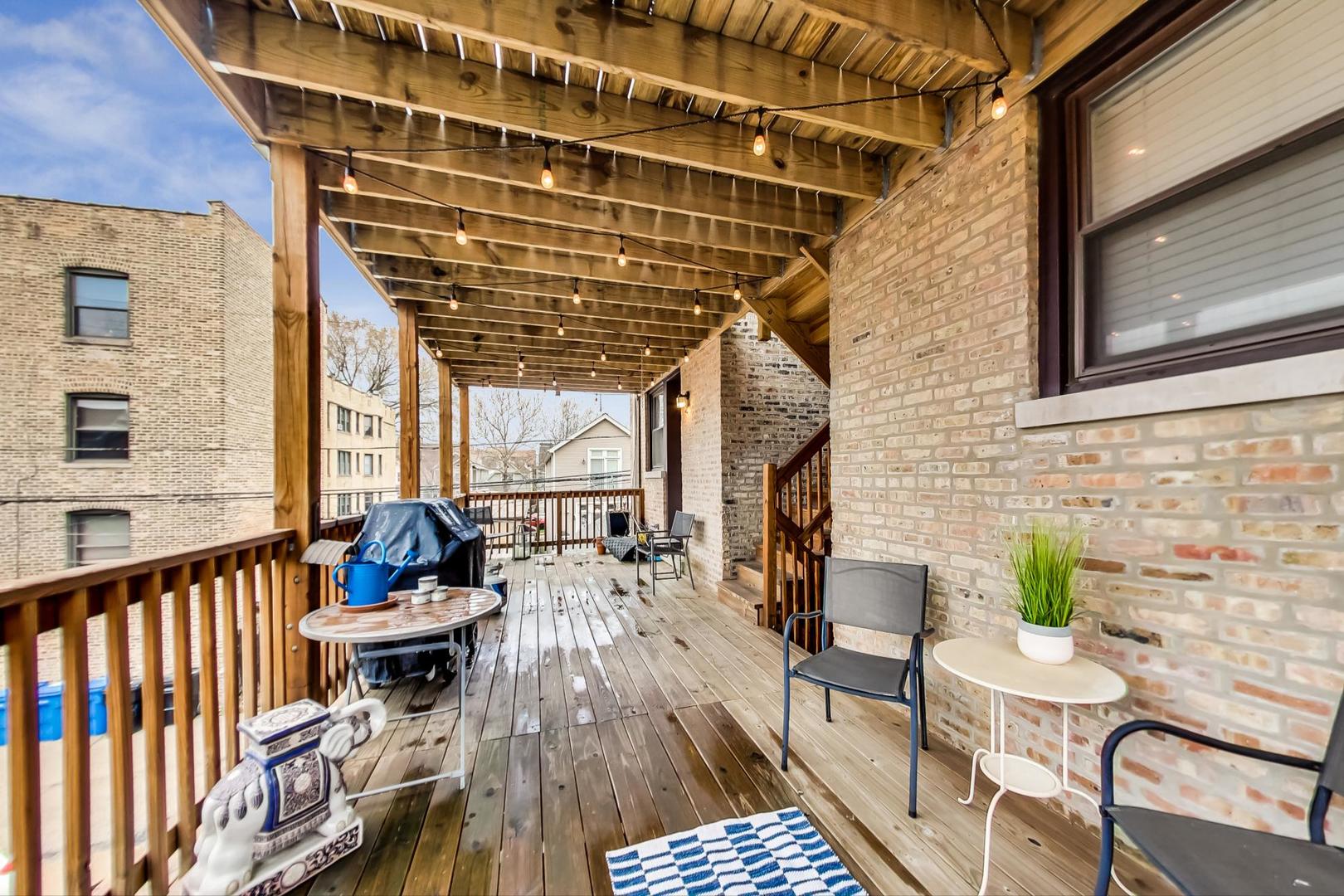 3908 North Wolcott Avenue, Unit 2 Chicago, IL 60613 - Photo 24 of 28