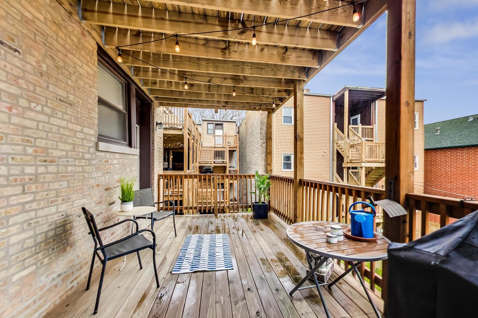 3908 North Wolcott Avenue, Unit 2 Chicago, IL 60613 - Photo 25 of 28