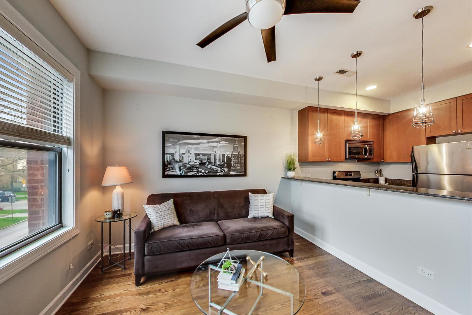 3908 North Wolcott Avenue, Unit 2 Chicago, IL 60613 - Photo 7 of 28