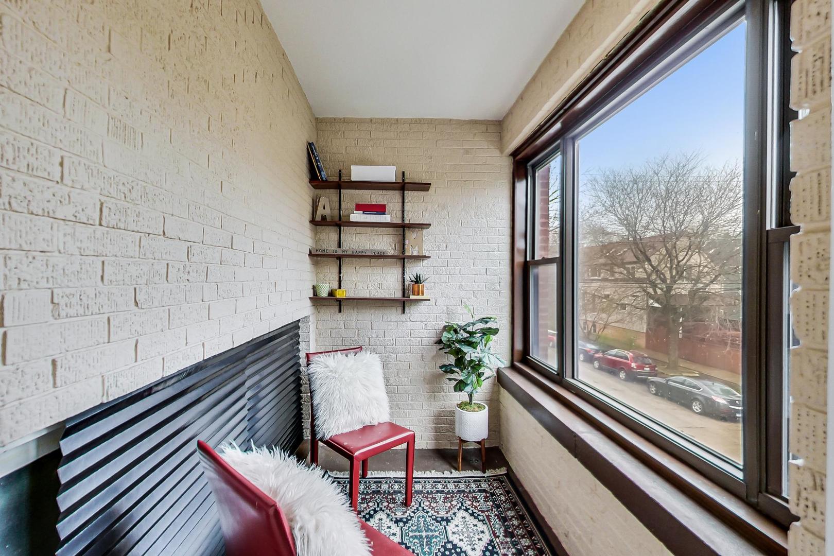 3908 North Wolcott Avenue, Unit 2 Chicago, IL 60613 - Photo 10 of 28