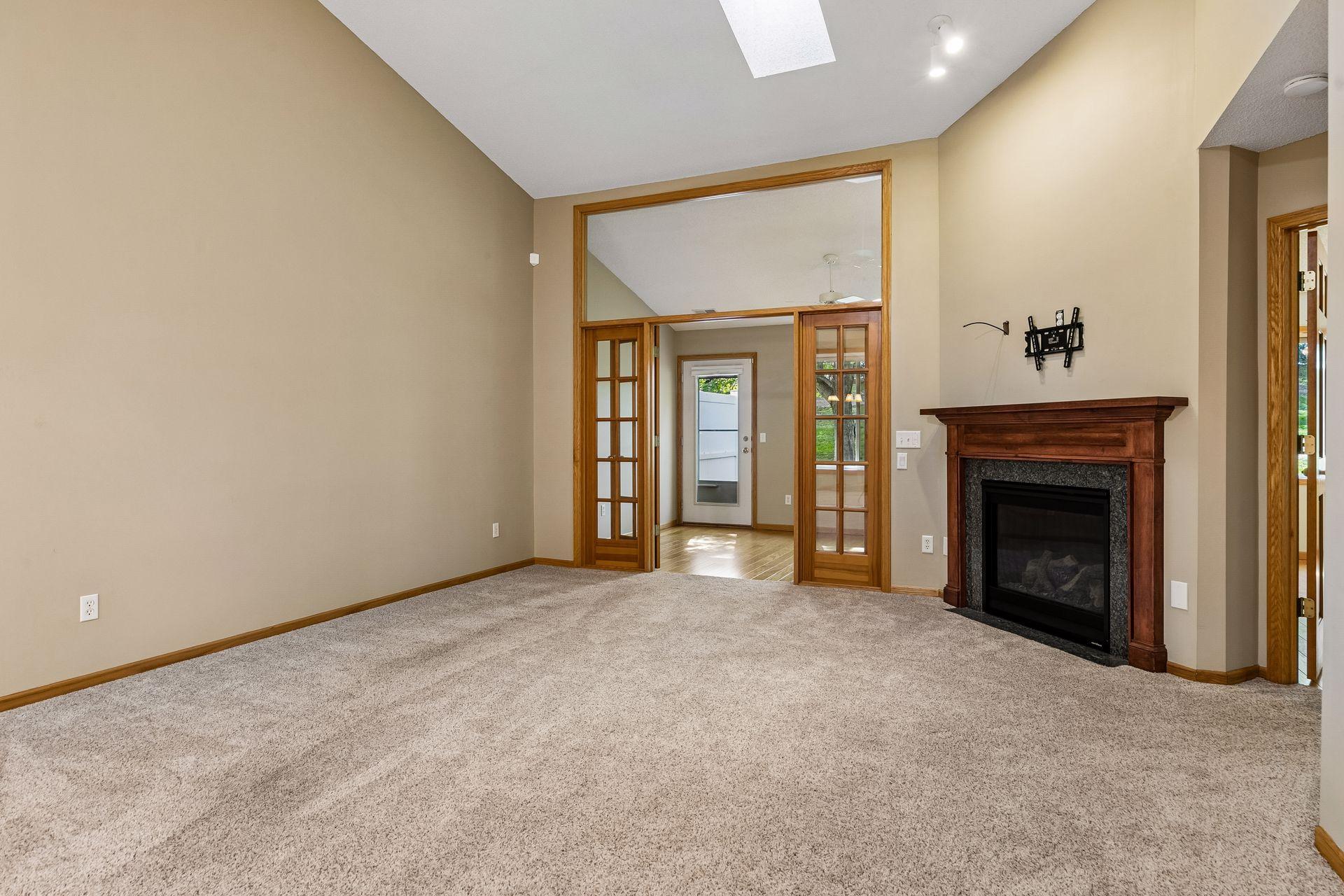 7658 Newbury Road St. Paul, MN 55125 - Photo 35 of 44 Gallery Image 35