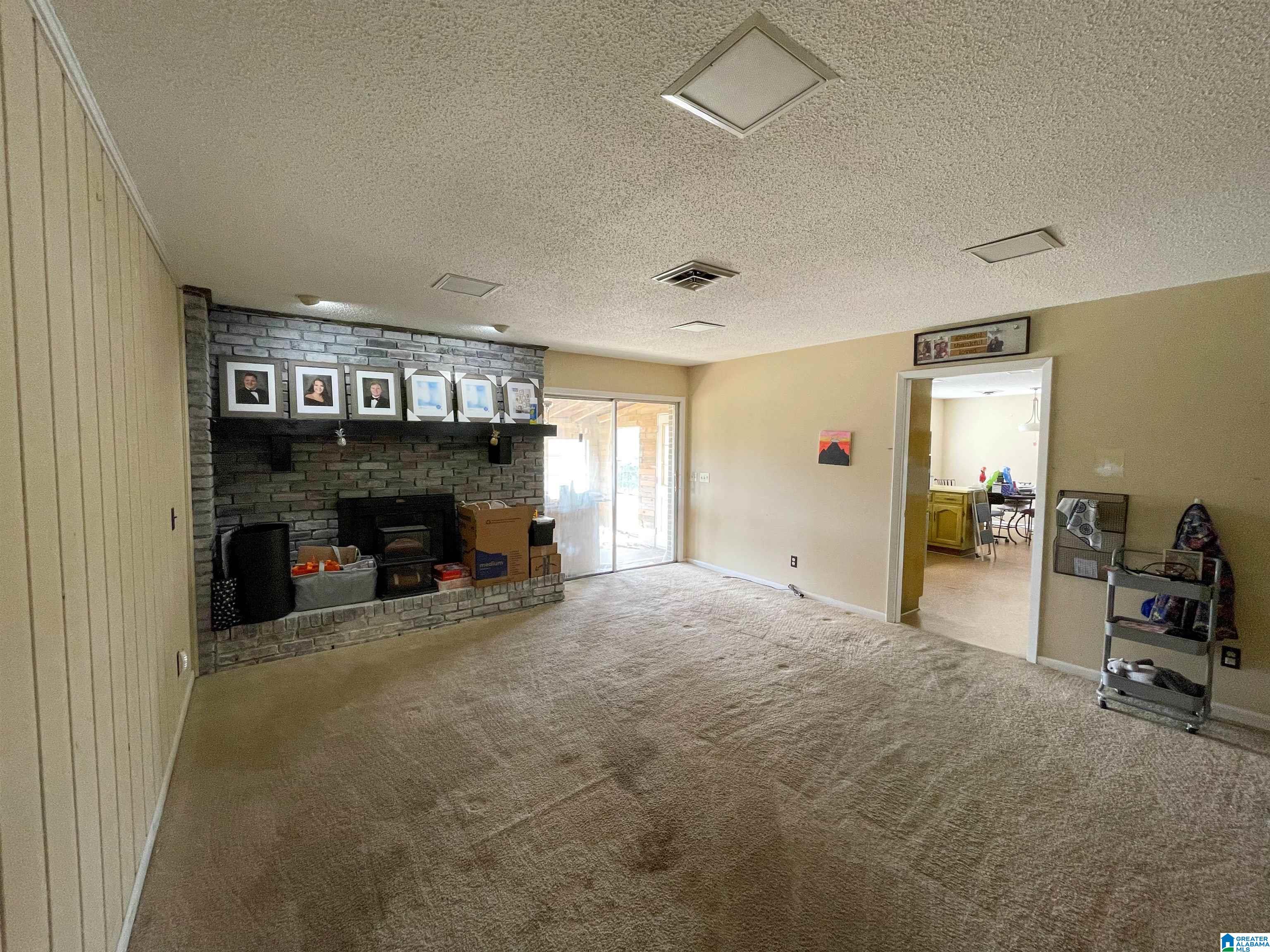 300 Baker Street Warrior, AL 35180 - Photo 12 of 44