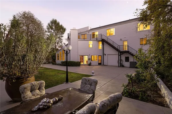 $3,370,000 | 25901 Nellie Gail Road, Laguna Hills, CA 92653