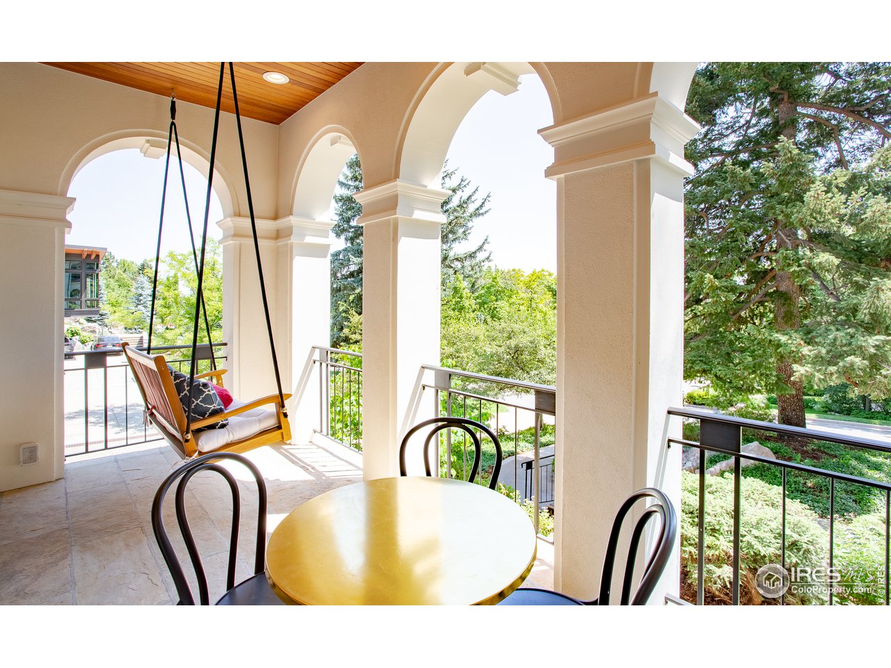 985 Gilbert Street Boulder, CO 80302 - Photo 18 of 40 a view of a swimming pool with a balcony