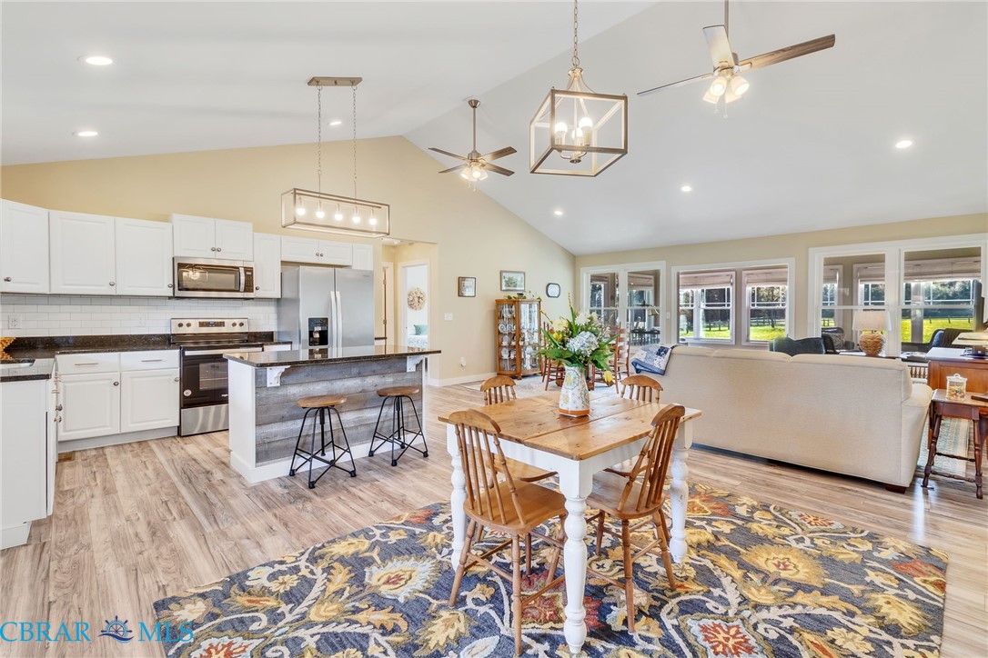 428 Smith Point Road Reedville, VA 22539 - Photo 11 of 38
