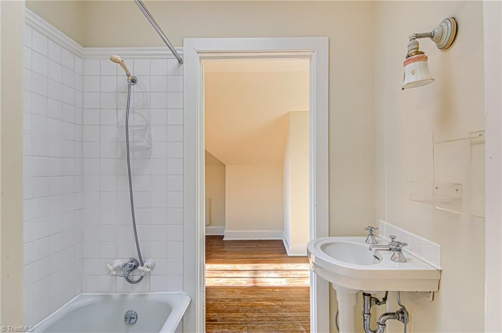 2900 Country Club Road Winston-Salem, NC 27104 - Photo 37 of 50