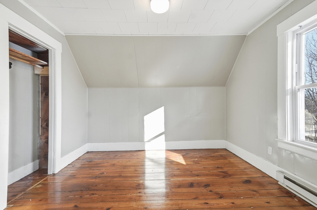 29 Allen Street, Unit 3 Gardner, MA 01440 - Photo 13 of 27