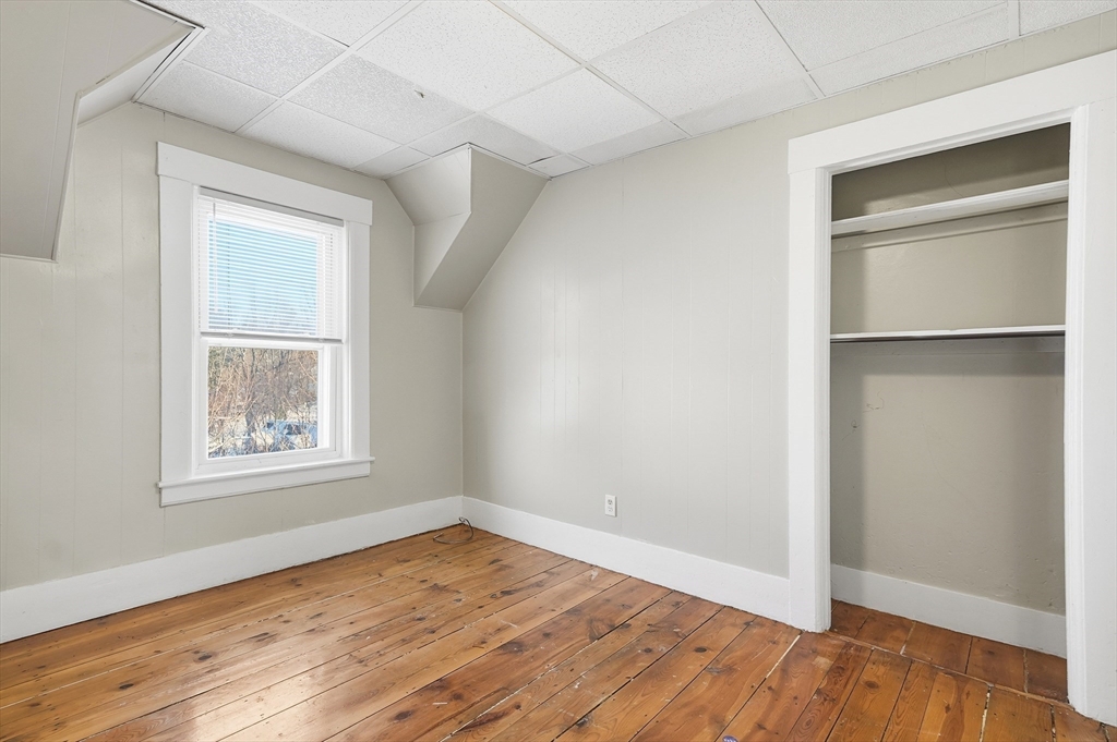 29 Allen Street, Unit 3 Gardner, MA 01440 - Photo 18 of 27