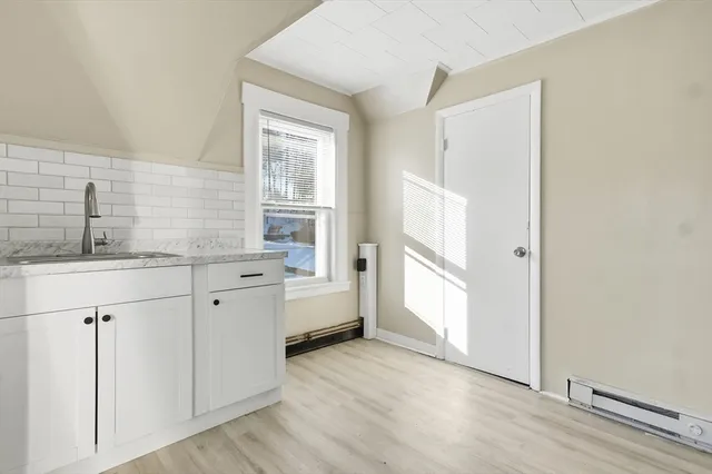 $2,000 | 29 Allen Street, Unit 3, Gardner, MA 01440