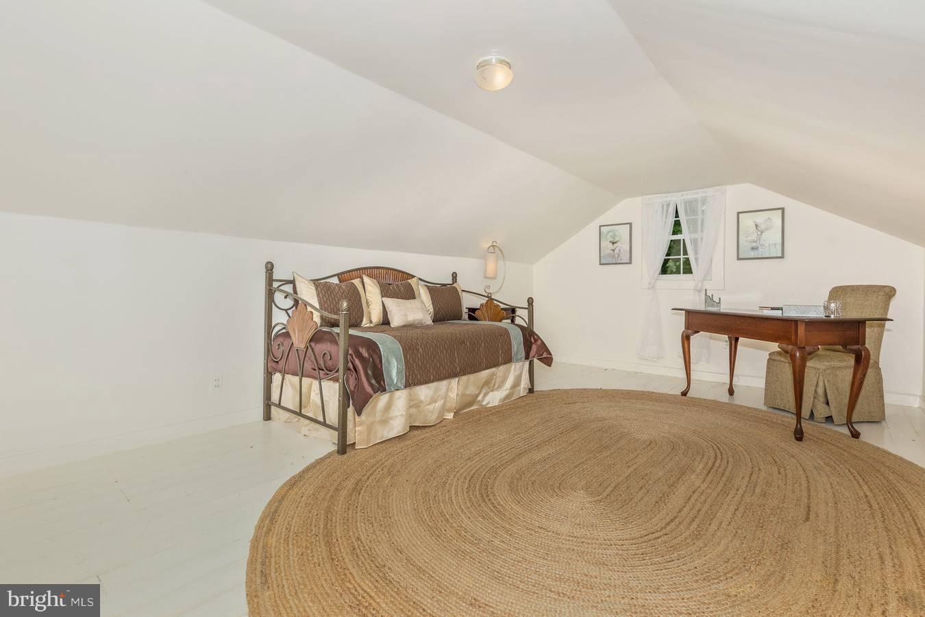 24200 Kings Valley Road Damascus, MD 20872 - Photo 20 of 29 2nd Bonus Room