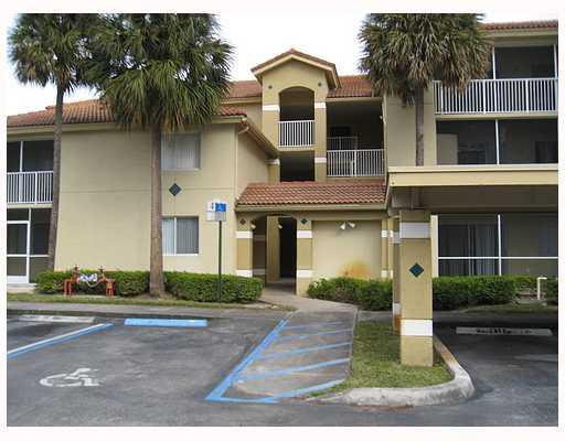 470 South Park Road, Unit 7102 Hollywood, FL 33021 - Photo 1 of 1 Exterior Front