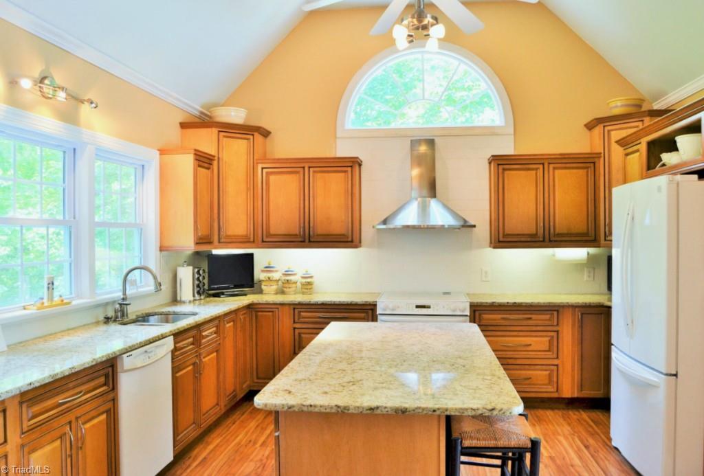 1605 Conrad Road Lewisville, NC 27023 - Photo 8 of 25 Kitchen