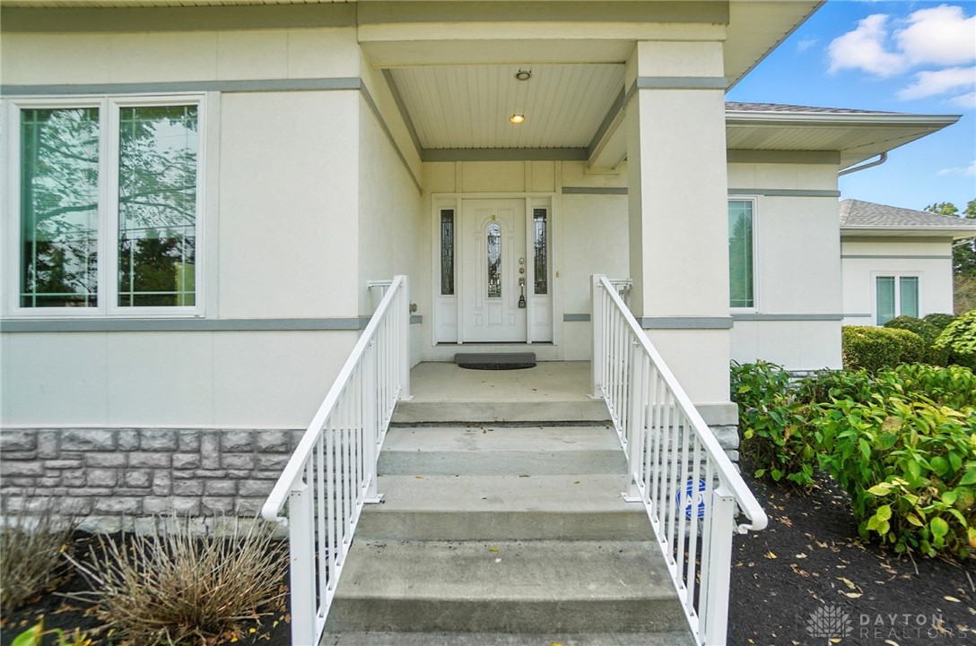 5801 Denlinger Road Dayton, OH 45426 - Photo 3 of 68 Gallery Image 3