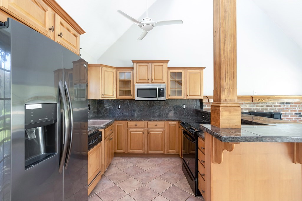 200 Brimfield Road Monson, MA 01057 - Photo 8 of 41