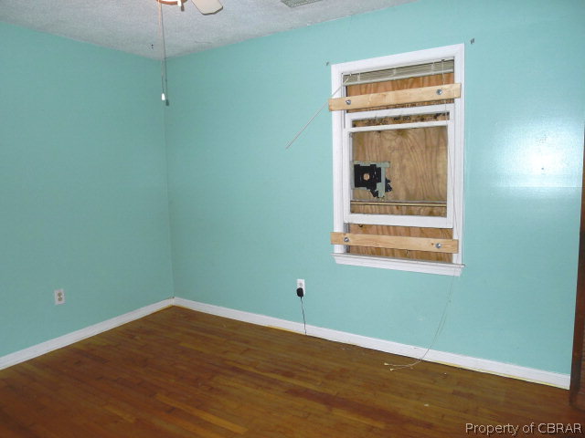 9329 Marlfield Road Gloucester, VA 23061 - Photo 8 of 10