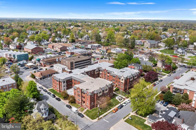 an aerial view of multiple house