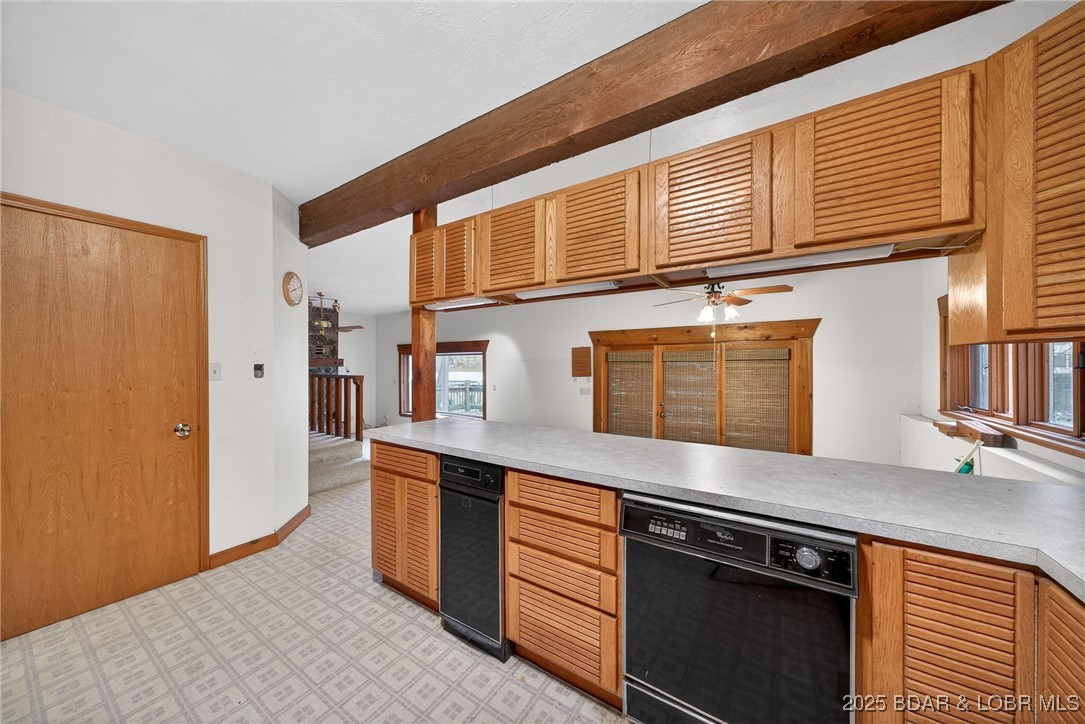 365 Seminole Road Sunrise Beach, MO 65079 - Photo 12 of 19