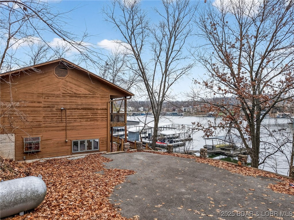 365 Seminole Road Sunrise Beach, MO 65079 - Photo 6 of 19