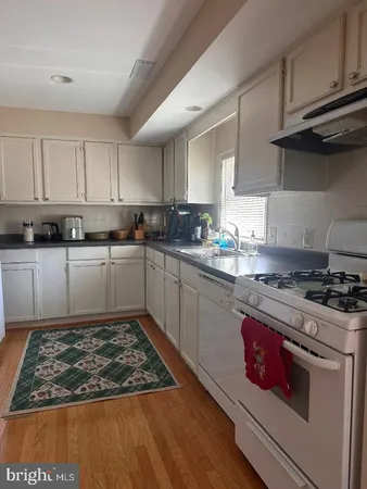 $1,995 | 633 Hampton Avenue, Southampton, PA 18966
