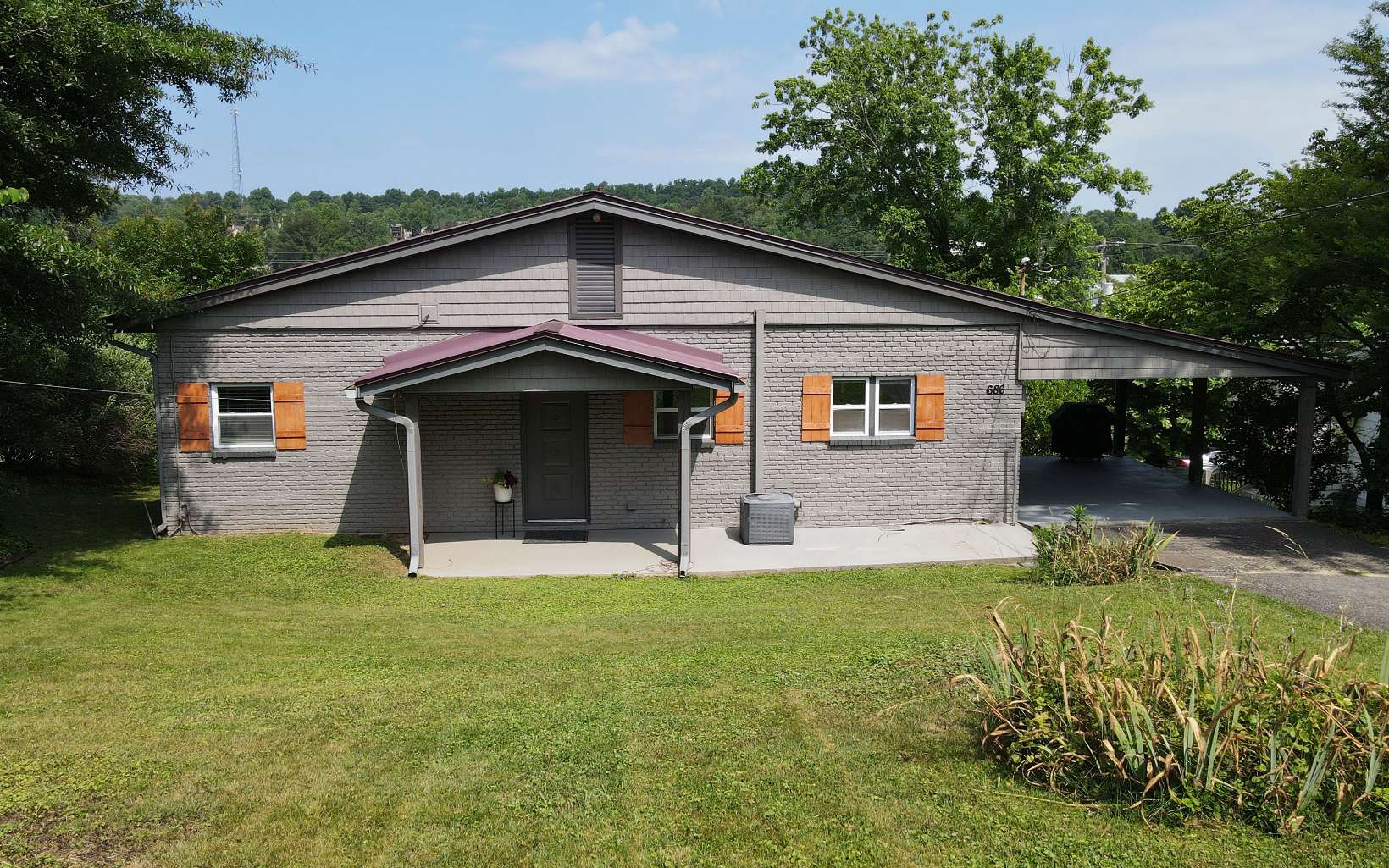 686 East 2nd Street Blue Ridge, GA 30513 - Photo 3 of 4 Additional View