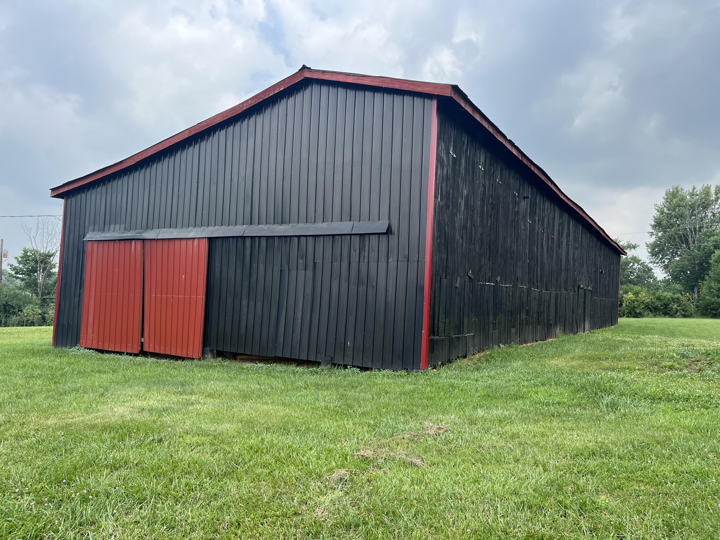 242 Mt Sterling Road Paris, KY 40361 - Photo 5 of 7 IMG_2770