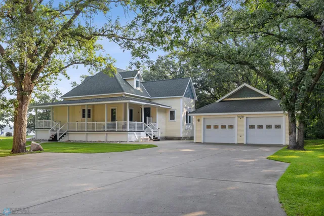 $749,900 | 49459 300th Street, Henning, MN 56551