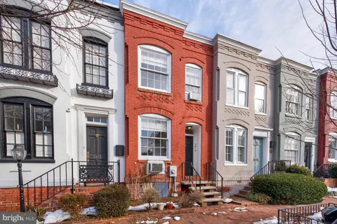 $979,000 | 3413 Q Street Northwest, Washington, DC 20007