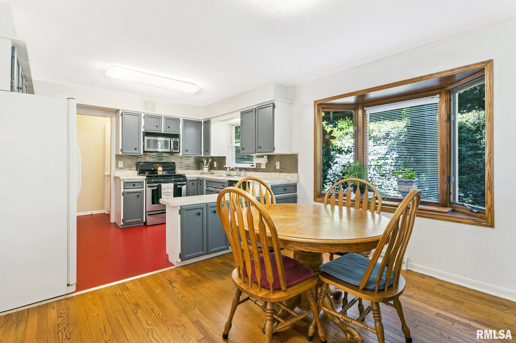 2411 Middle Road Davenport, IA 52803 - Photo 13 of 35 Gallery Image 13
