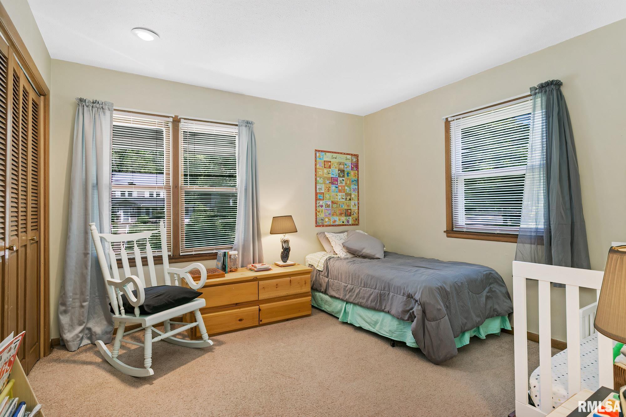 2411 Middle Road Davenport, IA 52803 - Photo 26 of 35 Gallery Image 26