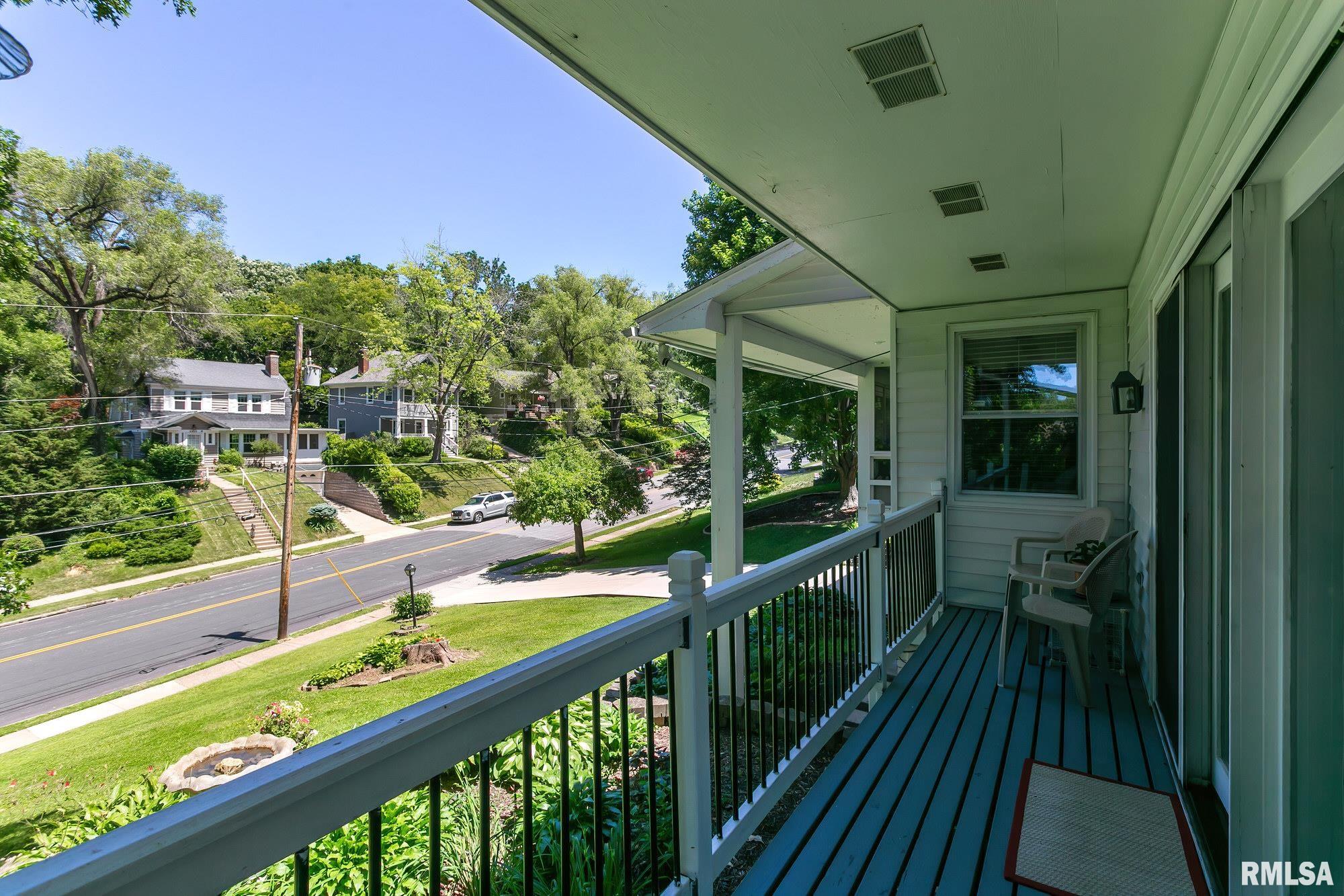 2411 Middle Road Davenport, IA 52803 - Photo 32 of 35 Gallery Image 32