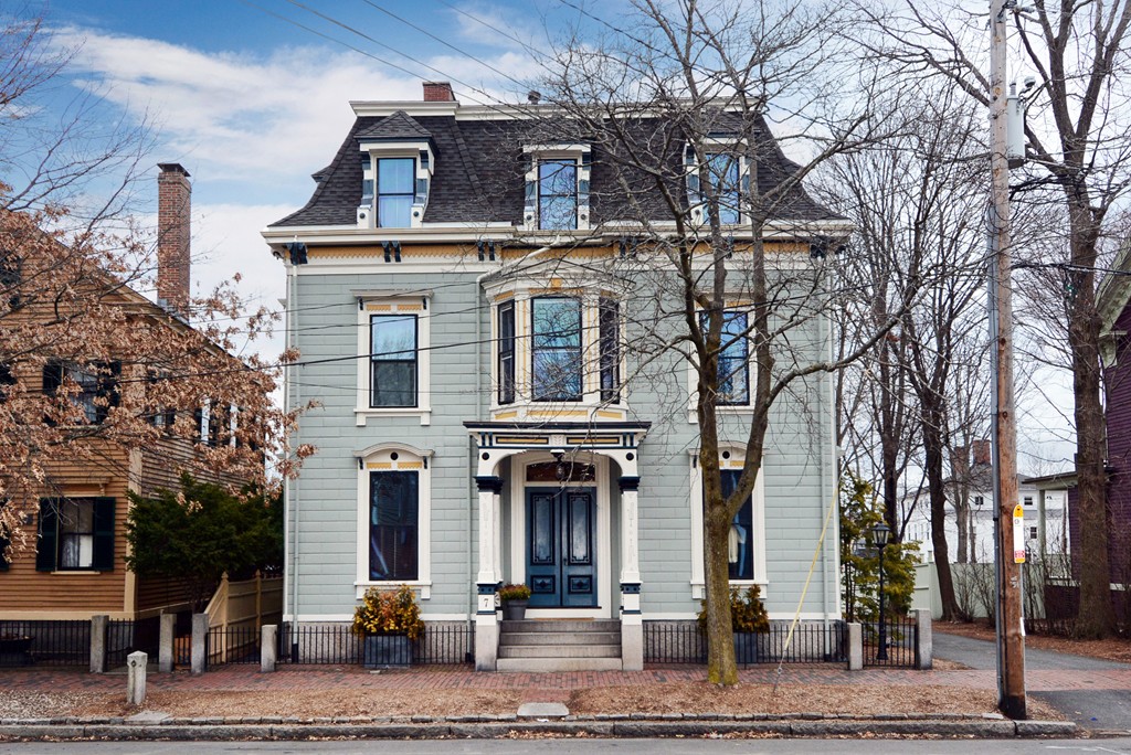 7 Winter Street, Unit 5 Salem, MA 01970 - Photo 2 of 41 front view of house with a street