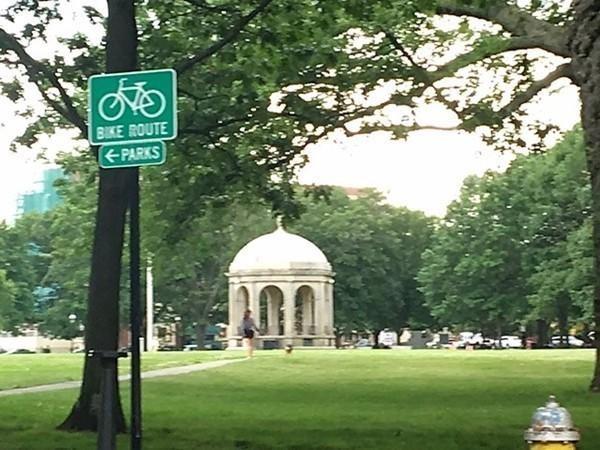 7 Winter Street, Unit 5 Salem, MA 01970 - Photo 40 of 41 a front view of a house with garden
