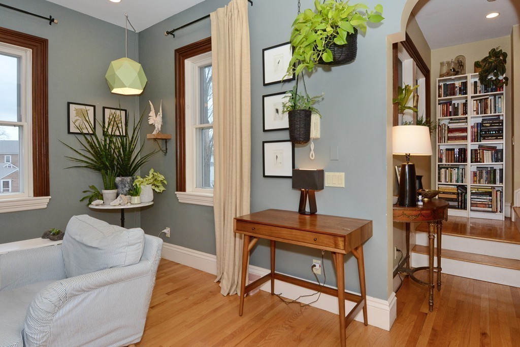 7 Winter Street, Unit 5 Salem, MA 01970 - Photo 6 of 41 a living room with furniture and a potted plant