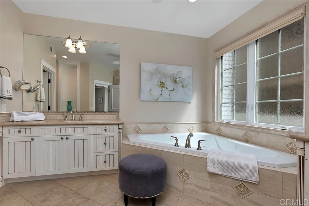 203 3rd Street Encinitas, CA 92024 - Photo 16 of 25