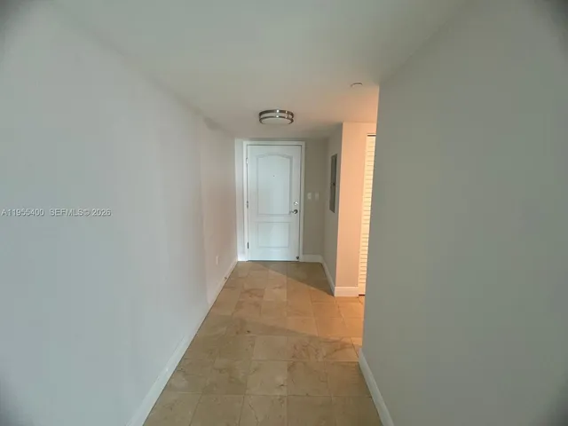 $4,900 | 2101 Brickell Avenue, Unit 1901, Miami, FL 33129