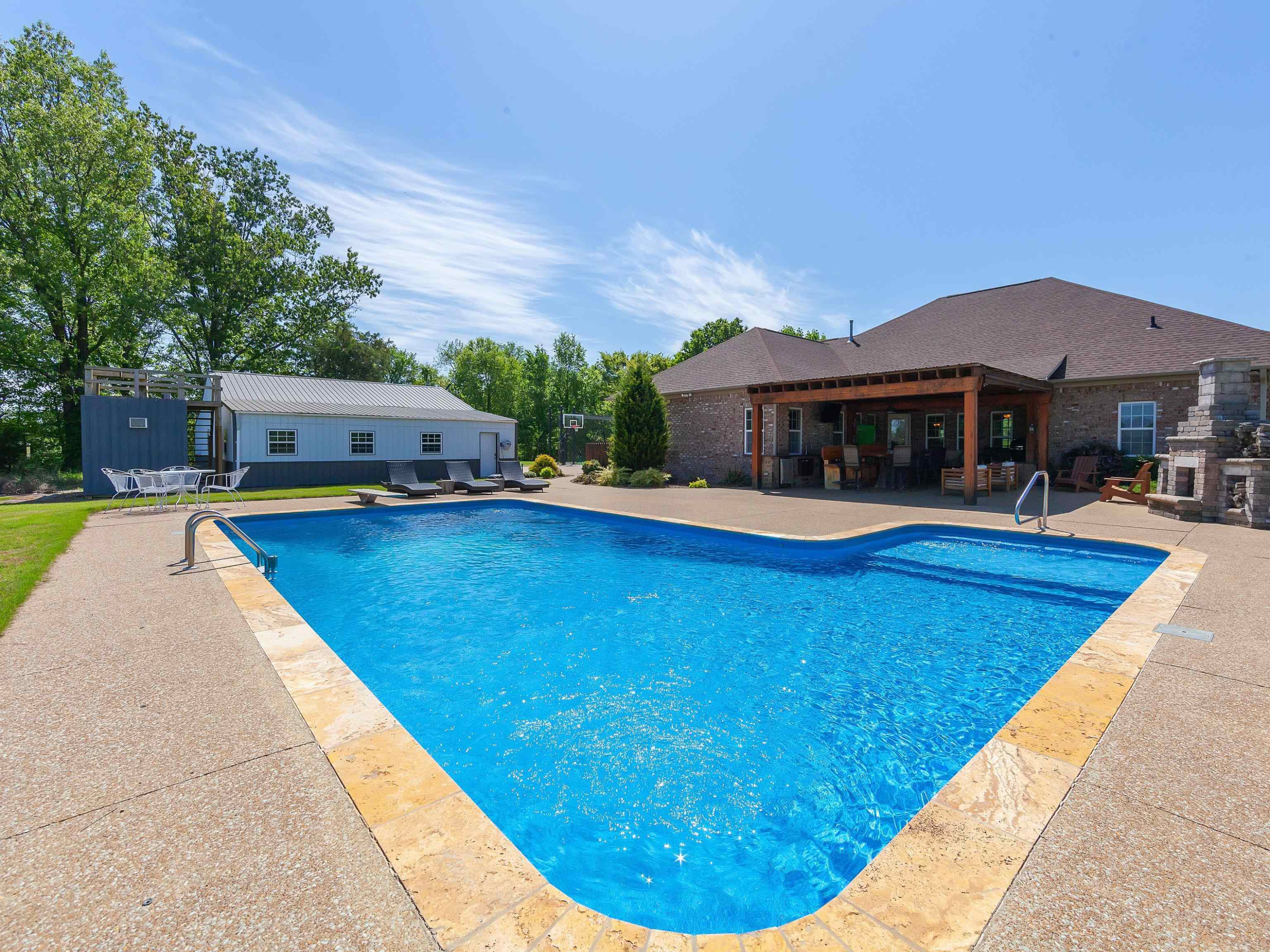 76 Ed Smith Road Humboldt, TN 38343 - Photo 3 of 46 Photo 3