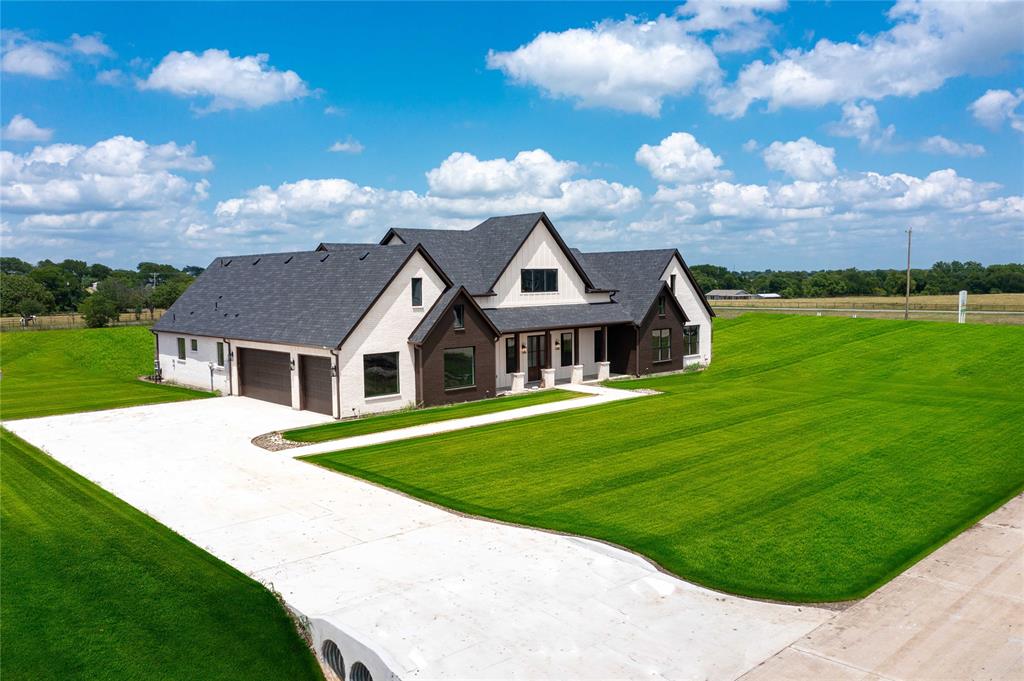 120 Olson Road Waxahachie, TX 75167 - Photo 2 of 35