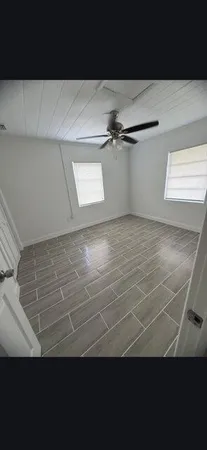$1,400 | 815 Dundas Court, Unit B, Fort Pierce, FL 34950
