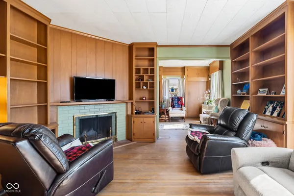 $335,000 | 504 East Pike Street, Attica, IN 47918