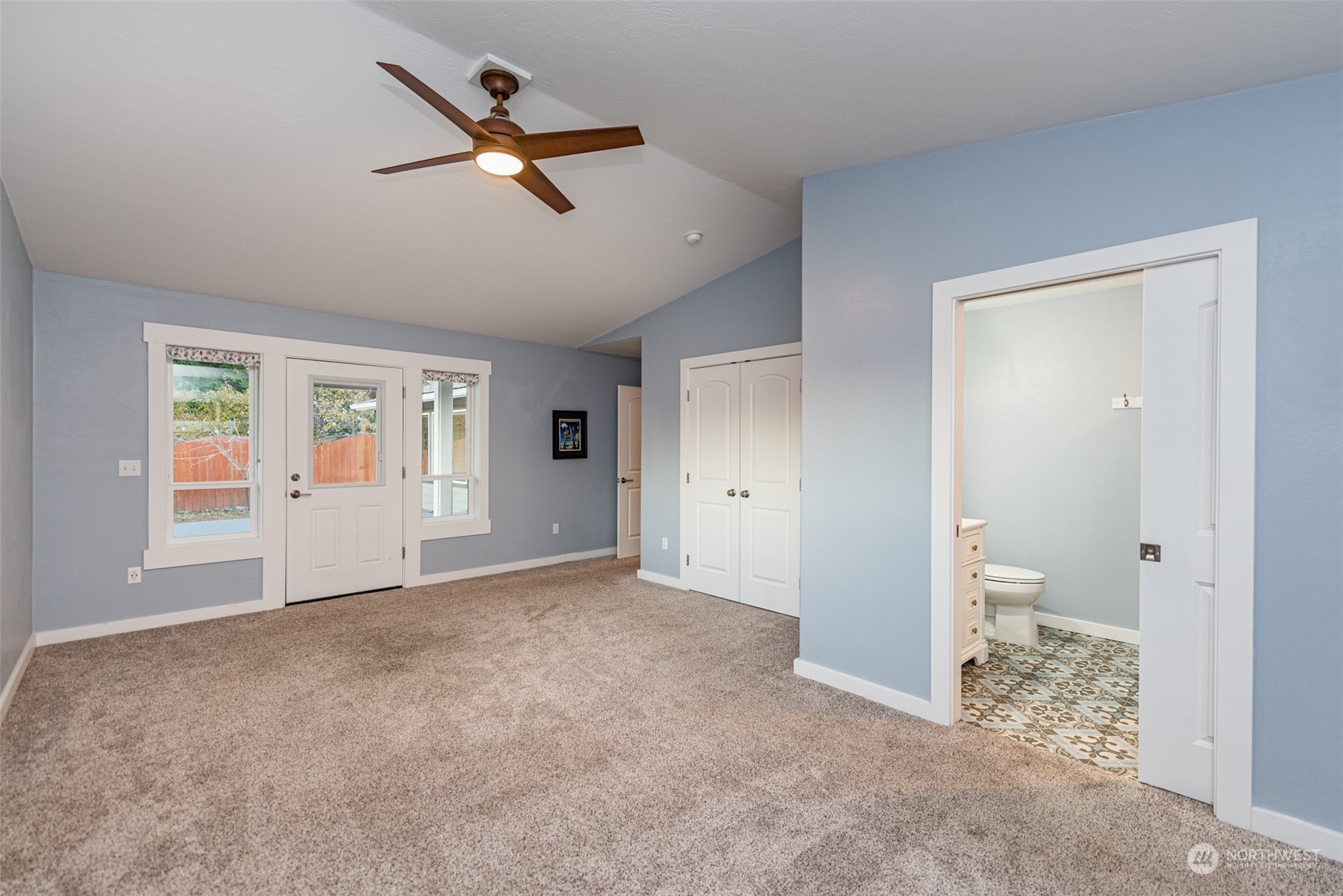 146 Sunset Place Sequim, WA 98382 - Photo 23 of 40 a view of an empty room with a window